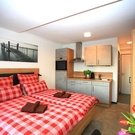 Ueberlinger See-Apartments Apartment 5 Ueber-See 于伯林根 外观 照片